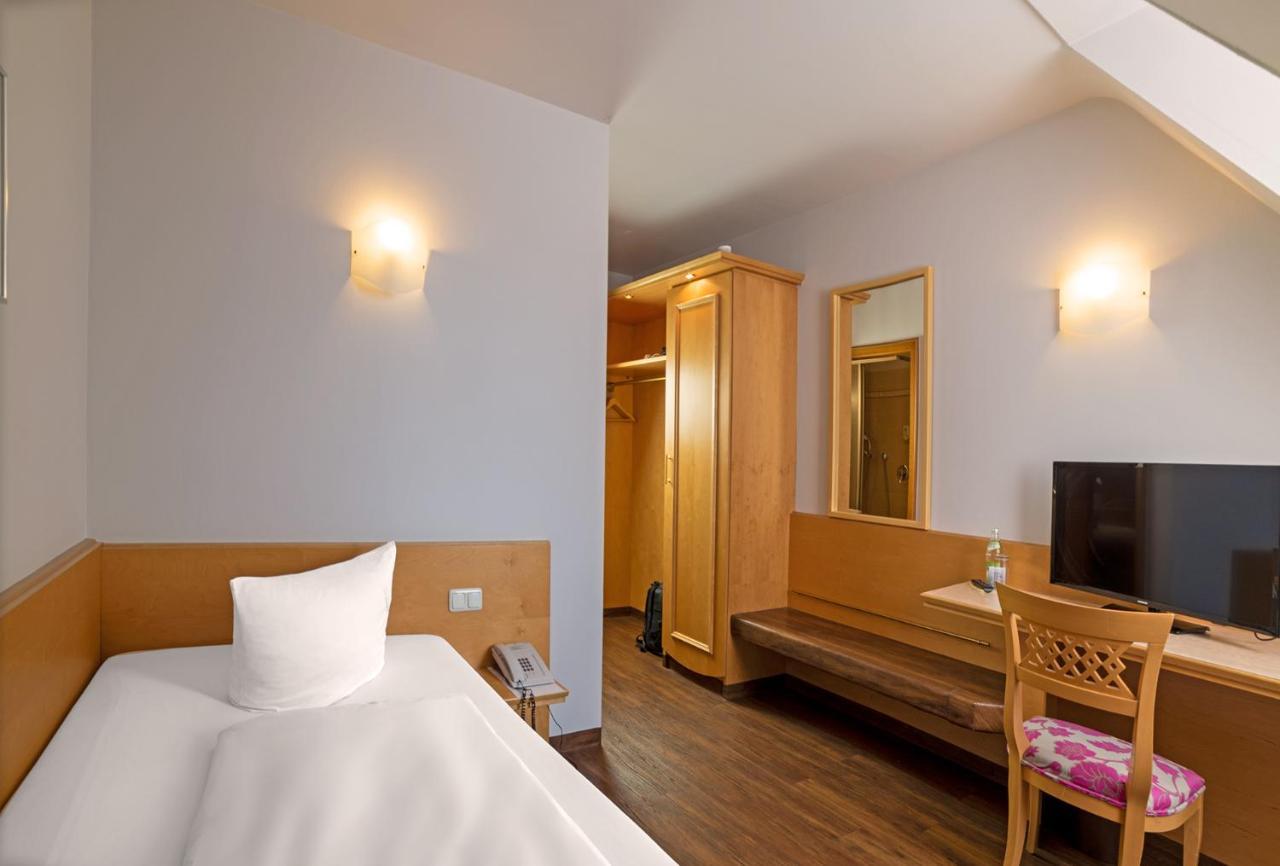 Drexel'S Parkhotel เมมมิงเงน ภายนอก รูปภาพ