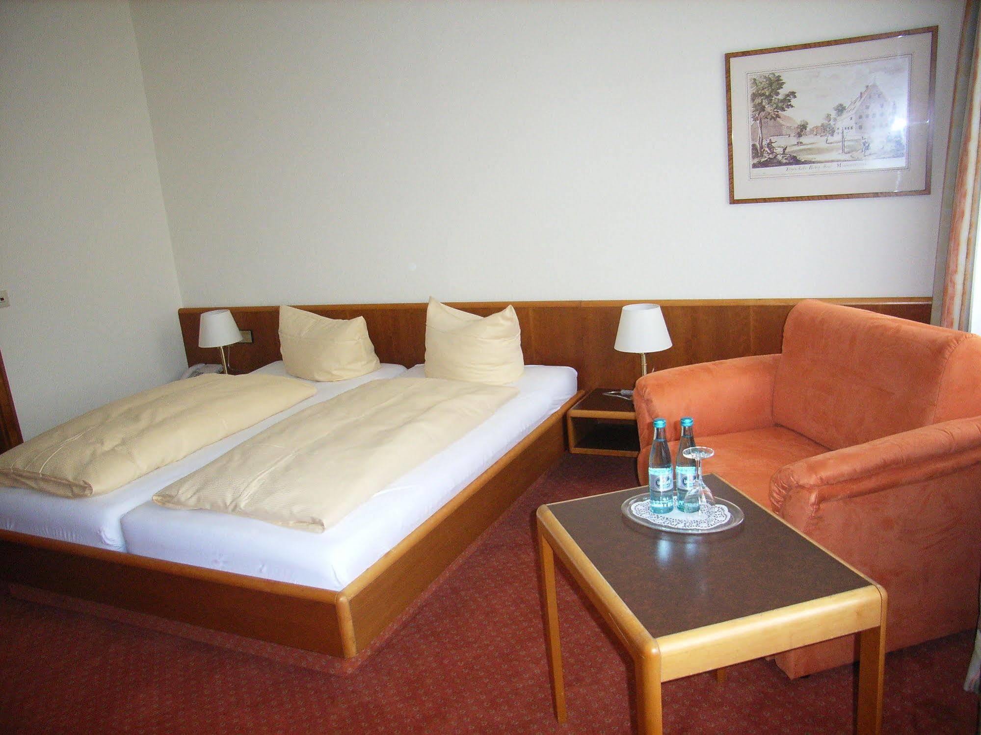 Drexel'S Parkhotel เมมมิงเงน ภายนอก รูปภาพ