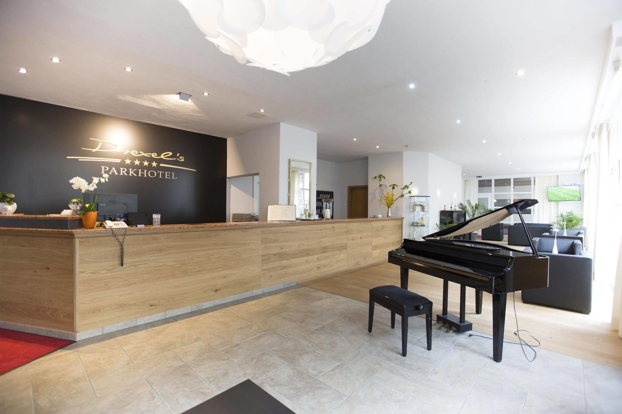 Drexel'S Parkhotel เมมมิงเงน ภายนอก รูปภาพ
